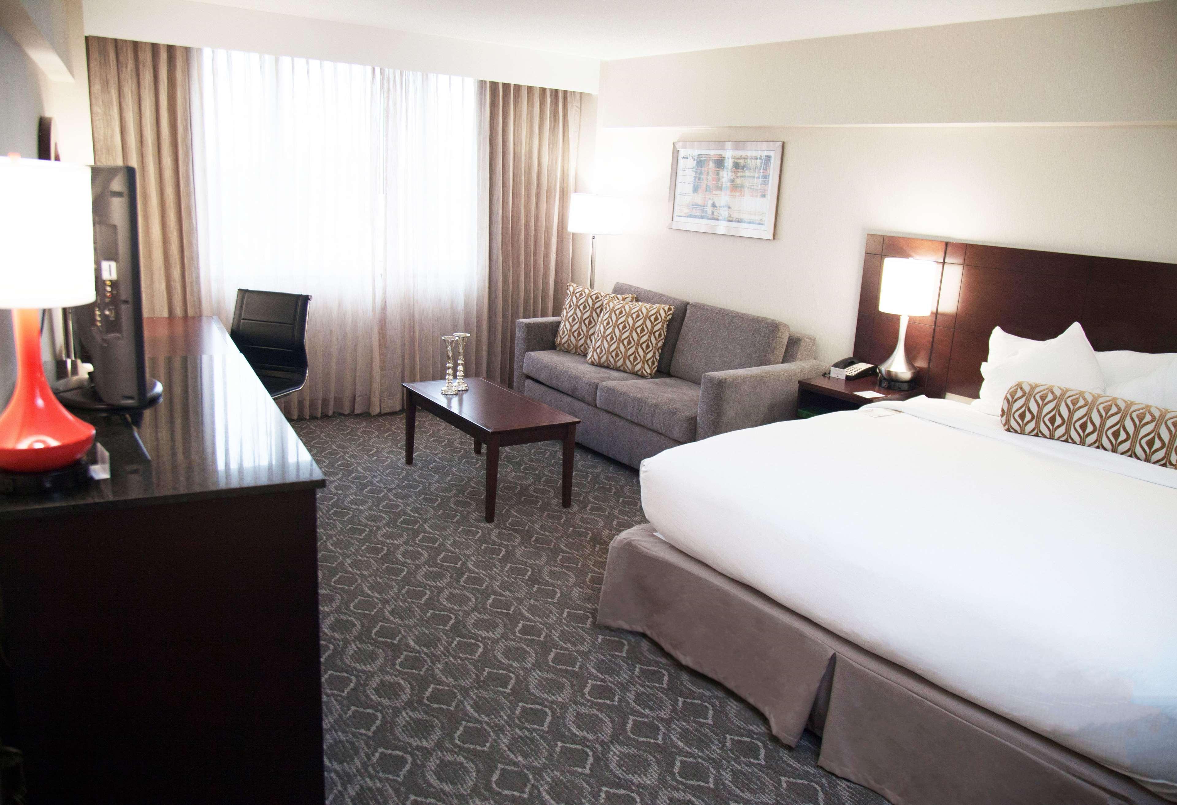 The Brookhaven 4*
